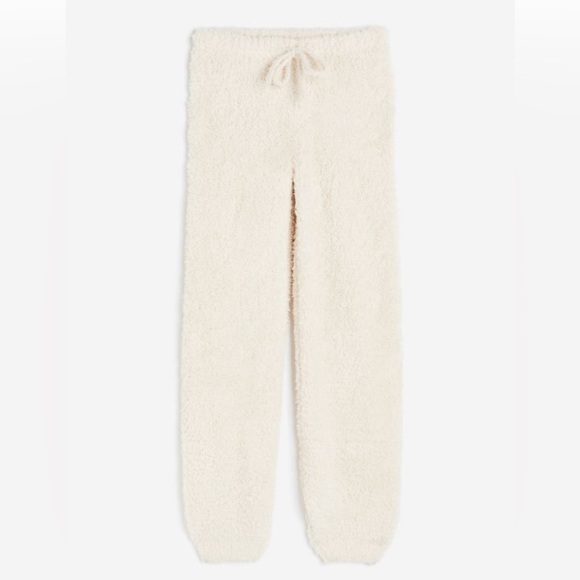 NWT H&M Fluffy Joggers, Cream, Size XS - Picture 2 of 5